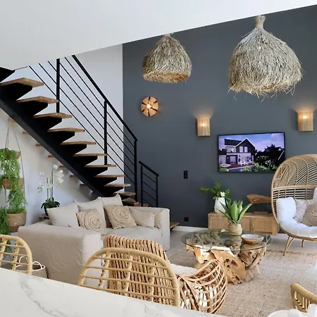 Prestige 12 - Piscine Chauffee - Famille Talmont-Saint-Hilaire